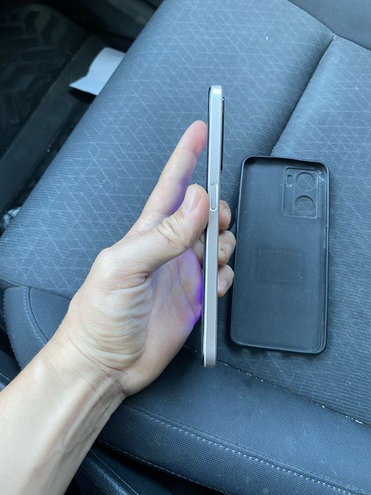 Oppo A77 идеальный состояние