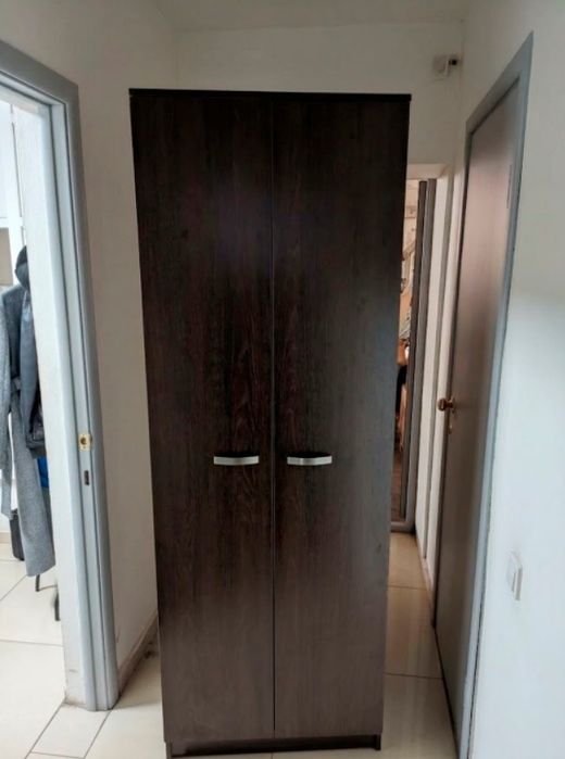 Шкаф продам, в хорошем состоянии