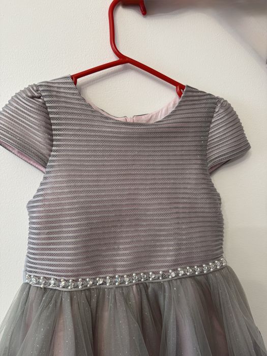 Нарядное платье для девочек, рост 122 см