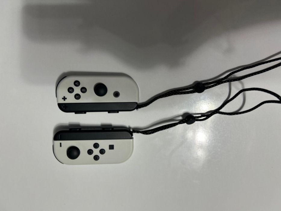 Nintendo switch alb