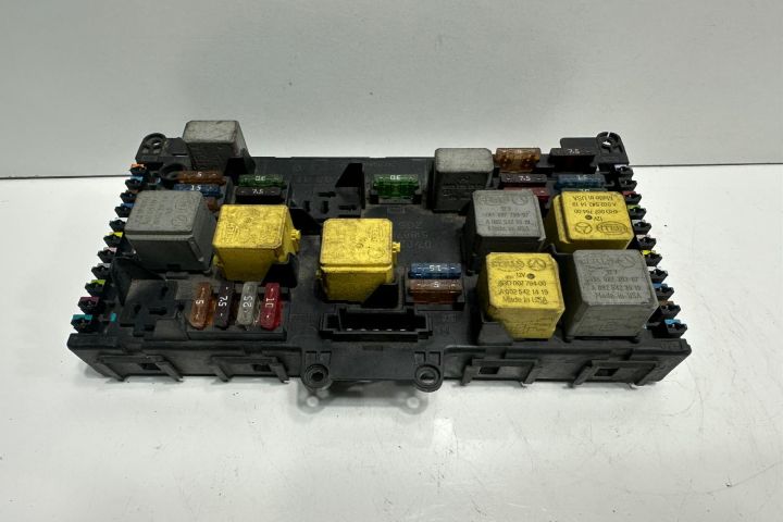 Panou sigurante A6395450801 Mercedes-Benz Vito W639