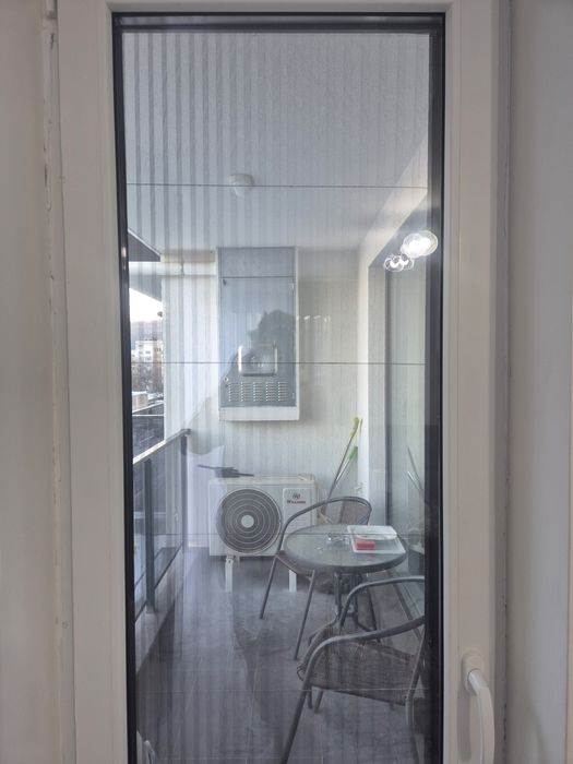 Продавам 3-Стаен  във Комплекс