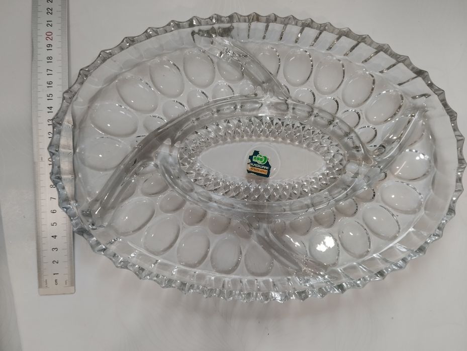 Кофейные чашки, тарелки и т.д