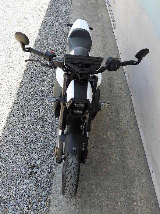 Motocicleta electrica Can-Am Pulse 11kW 2025