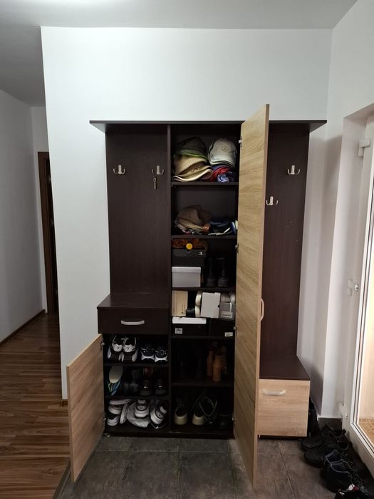 Mobilier living+ mobilier hol +canapea