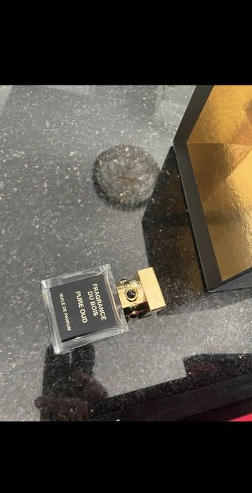 Parfum editie limitata de colectie Fragrance du Bois Pure Oud