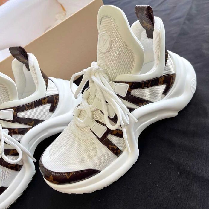 Adidasi dama Louis Vuitton Archlight Premium