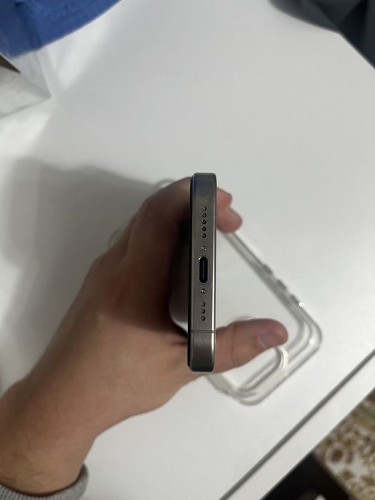 Iphone 15 pro 256 памяти