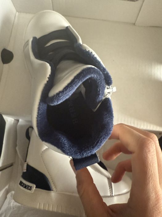 Теплые детские ботинки