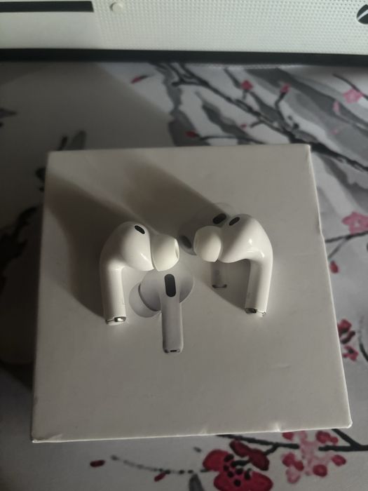 Airpods pro 3 noi