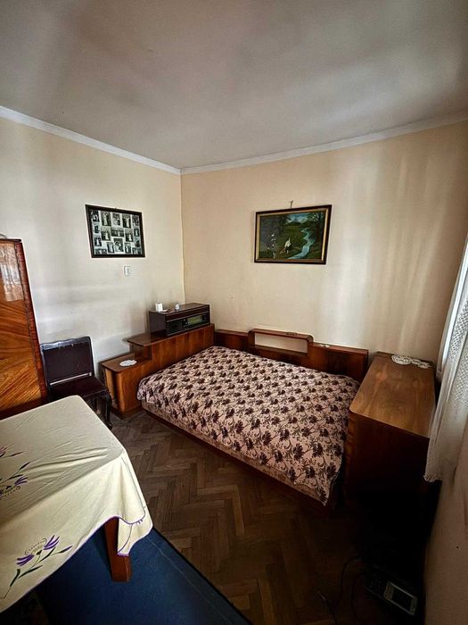 Casa de Vanzare - Calea Unirii (Zona UMF)