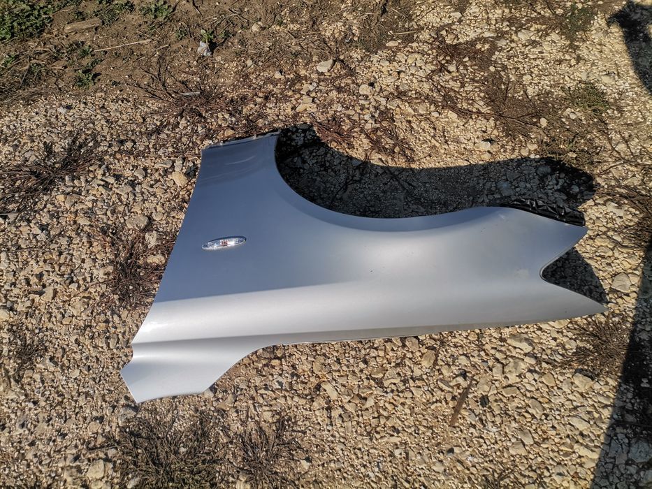 Ляв калник за лексус ис 220