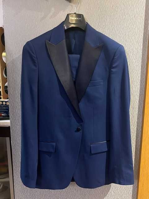 Мъжки  официлен костюм