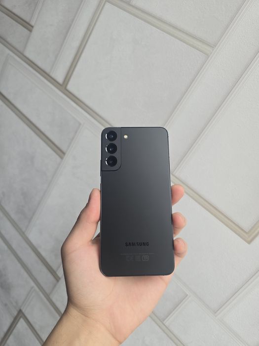 Samsung S22+ 8/128gb