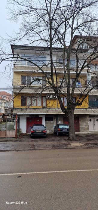 Етаж от кооперация