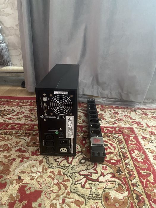 Продам ups vst 1100