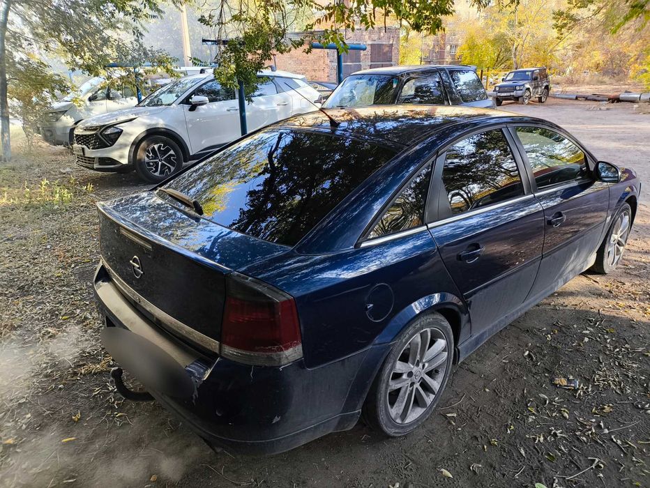 Автомобиль Opel Vectra