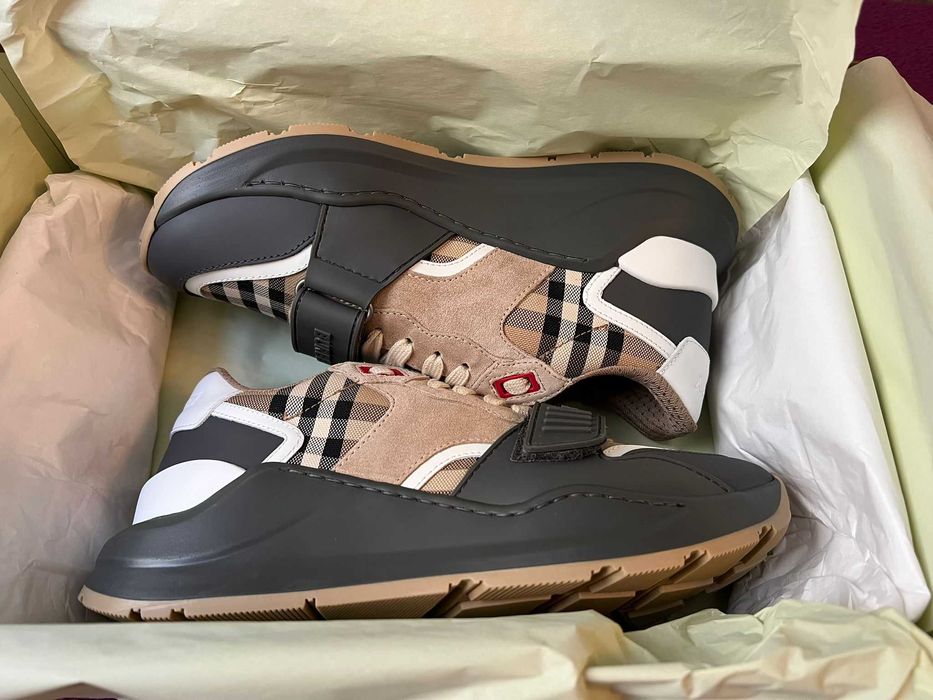 Adidasi Burberry LF Ramsey L MULTI Chk:Aarvr Gri, original noi 38