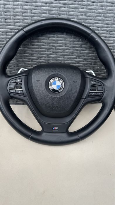 М волан с пера bmw f25