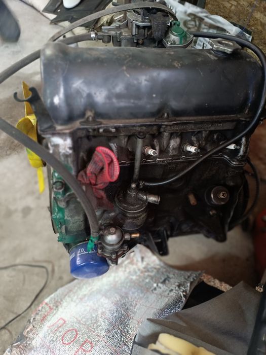 Продам двигатель Ауди 2 л инжектор