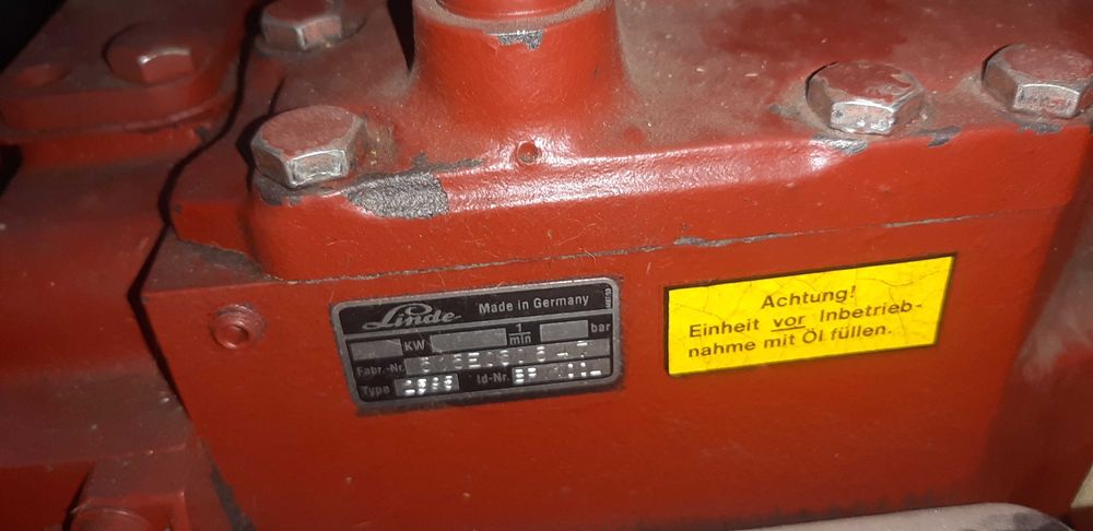 Ремонт и продажба на хидравлични помпи и хидромотори LIEBHERR