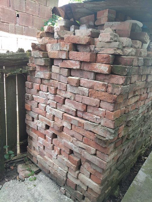 Cărămidă de vânzare