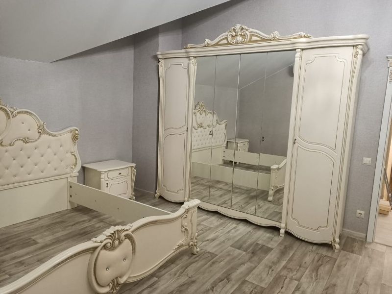 Спальный гарнитур Лорена