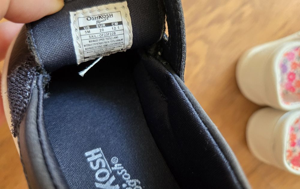 Бебешки обувки и сандали нови Ralph Lauren, OshKosh 22 и 24 размер