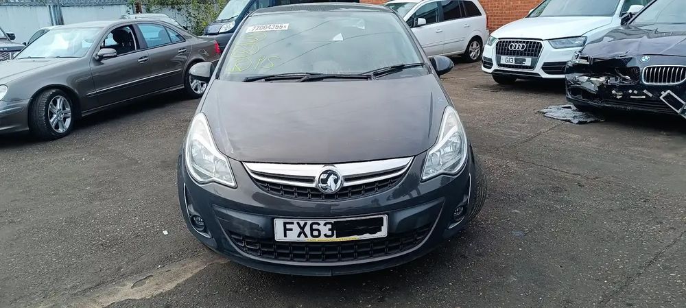 Dezmembrari / Dezmembrez Opel (Vauxhall) Corsa D A12XER cutie viteze manuală 5 trepte ML5 cod culoare GWH