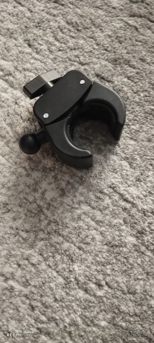 Vând suport de telefon pentru bicicleta sau motor