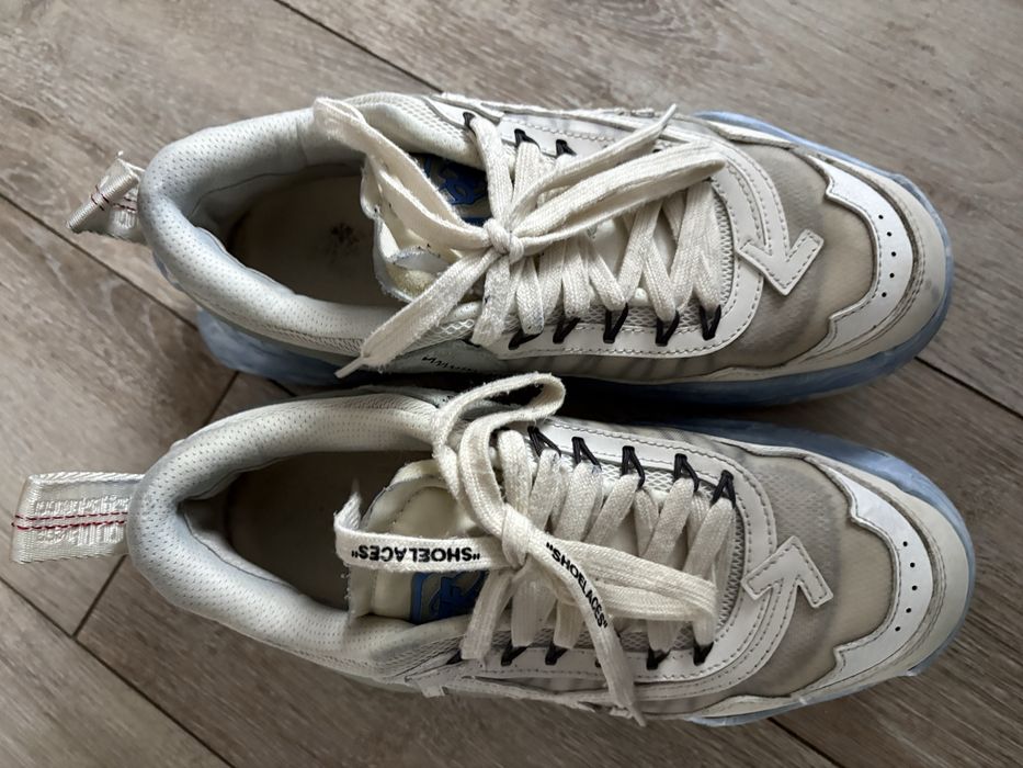 Vand off white odsy