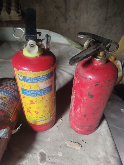 Продам огнетушители