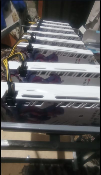 Майнинг риг на RX470 8gb.