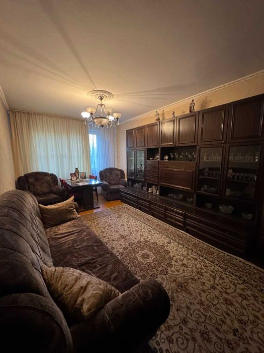 Продам 3 комн квартиру