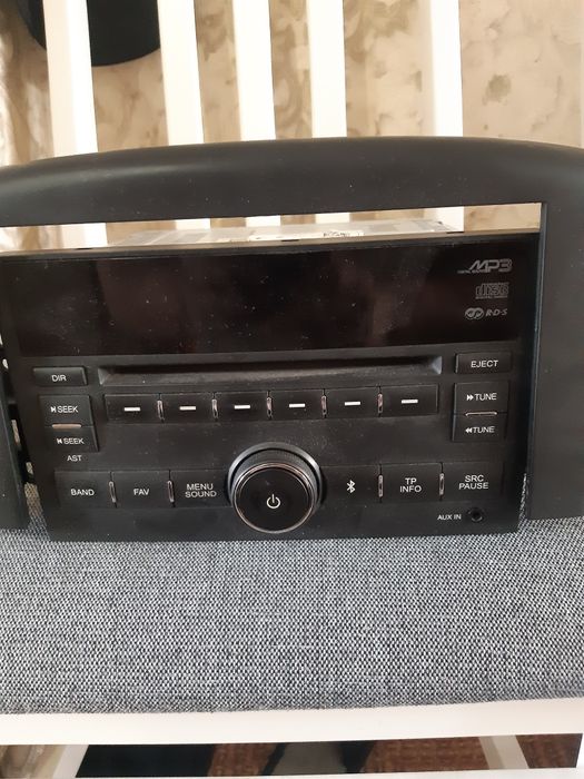 Продам автомагнитолу