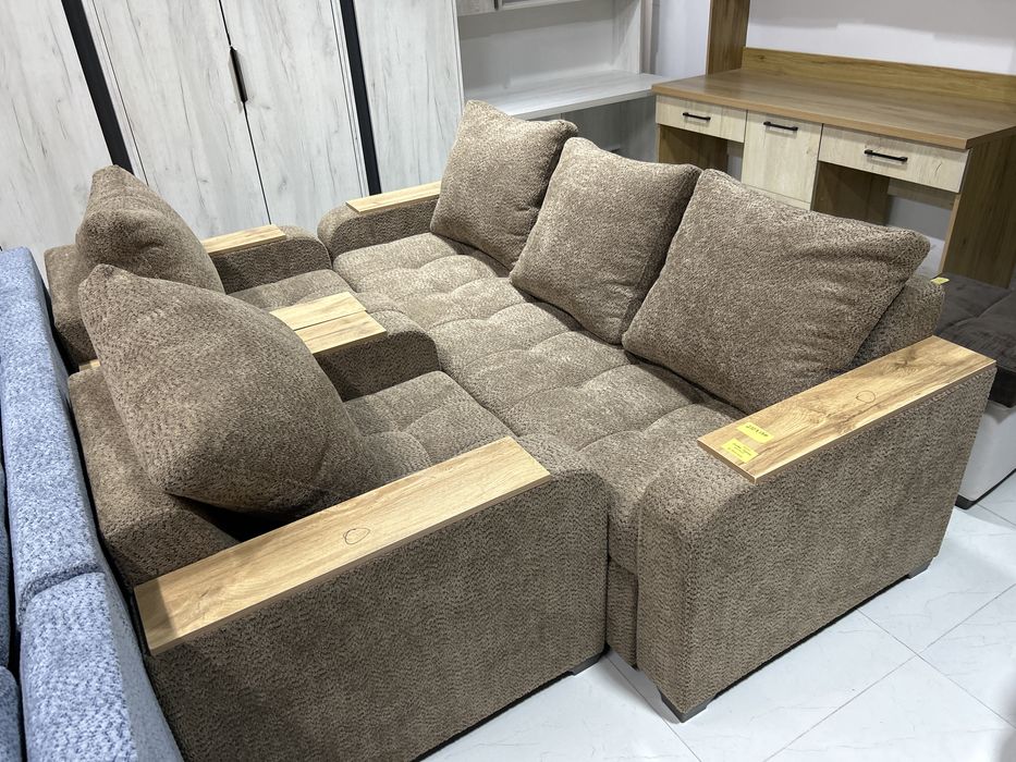 Mebel. Divan ugalok