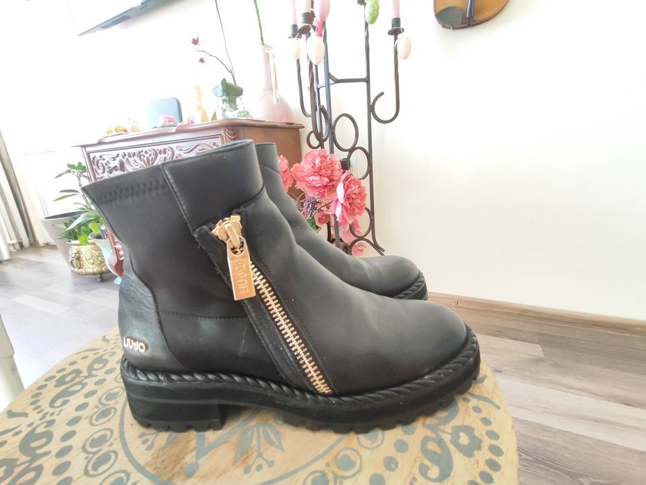 Боти Liu Jo, естествена кожа, 39 размер