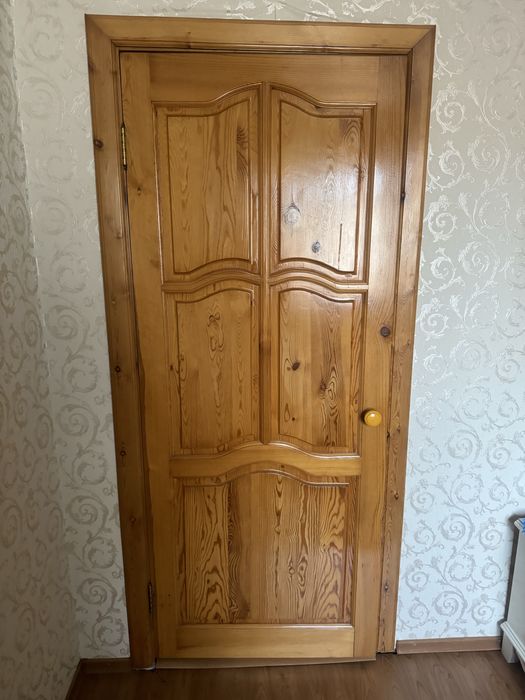 Продам двери в хорошем состояний