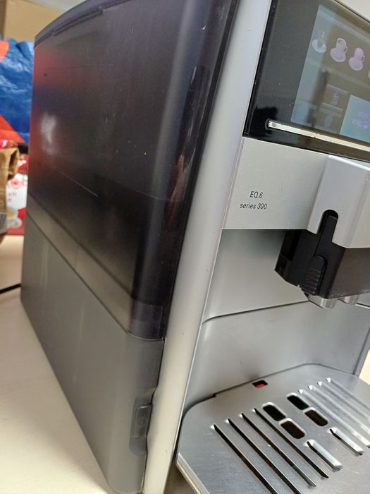 Espressor Siemens Eq6