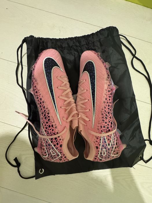 Професионални бутонки nike air zoom