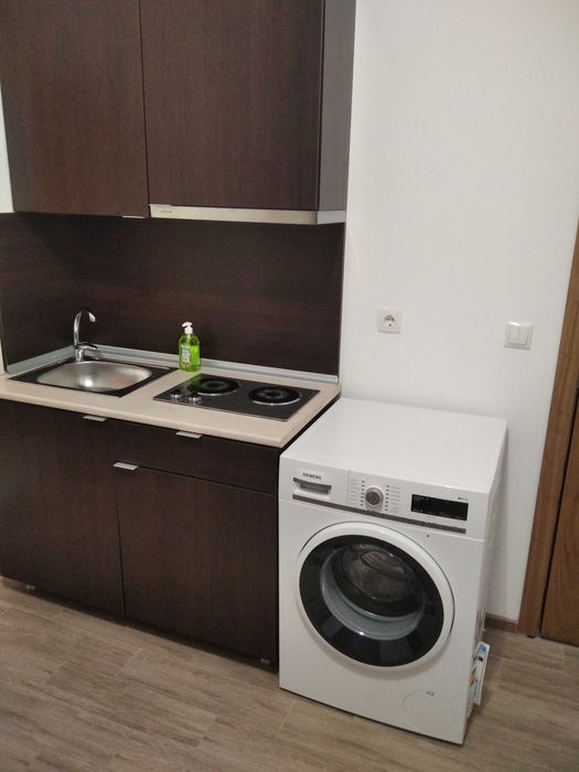 Дава се под наем Едностаен апартамент в Бургас, Меден рудник - зона А - 33 кв.м за 229.5 € - Снимка #1