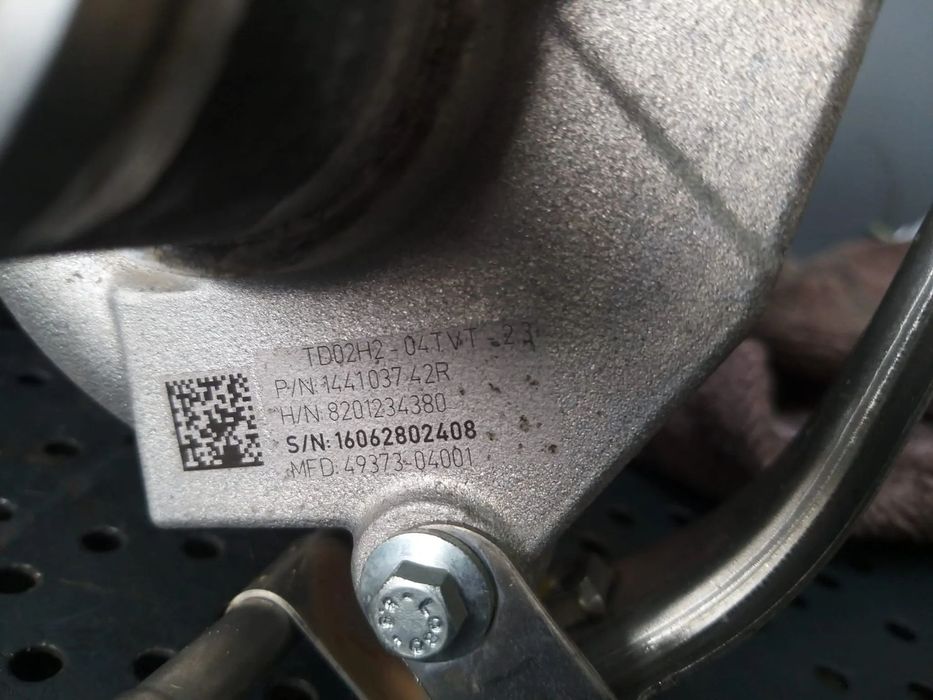 Turbina 0.9 tce renault clio 4 4937318402 td02h204tvt23 144103742r 8201234380 4937304001