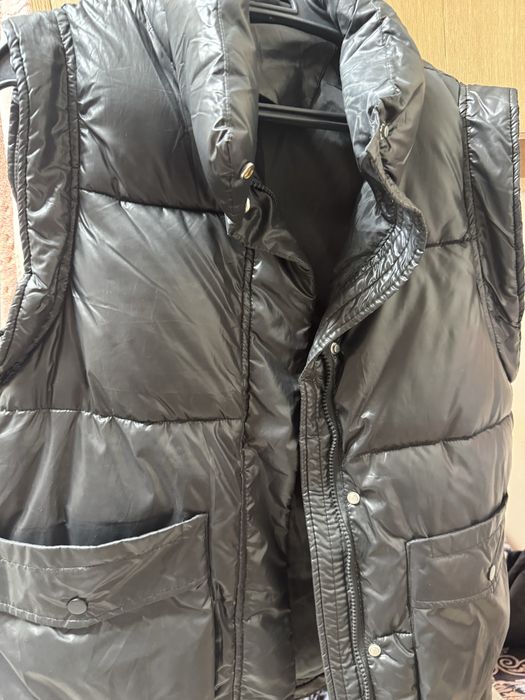 безрукавка продается