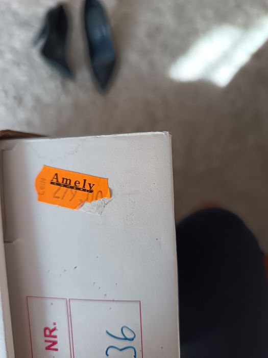 Pantofi piele,36