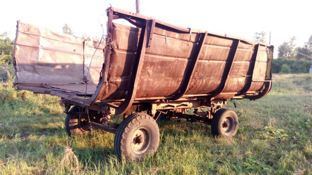 Трактор МТЗ с навесным