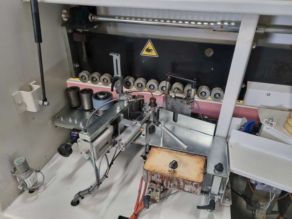 Кантираща машина SCM с предфрезоване