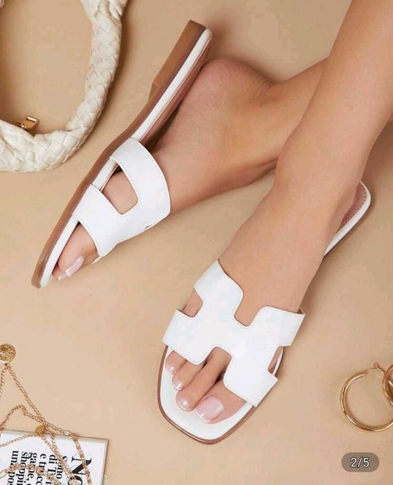 Дамски чехли изрязани отворени пръсти