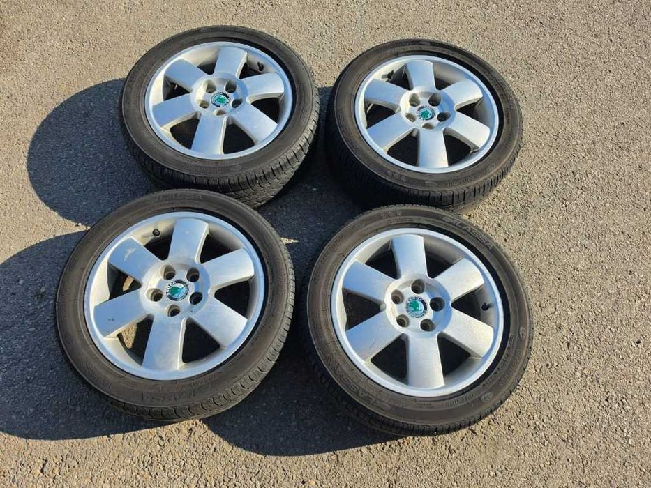 4 бр. Гуми 195/50 R15 с алуминиеви джанти 5x100 VW Audi Seat Skoda