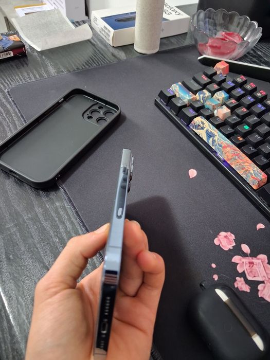 Airpods Pro + iPhone 13 Pro Max OFERTĂ