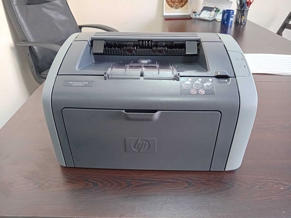 Отличен!!! Лазерен принтер HP Laserjet 1018